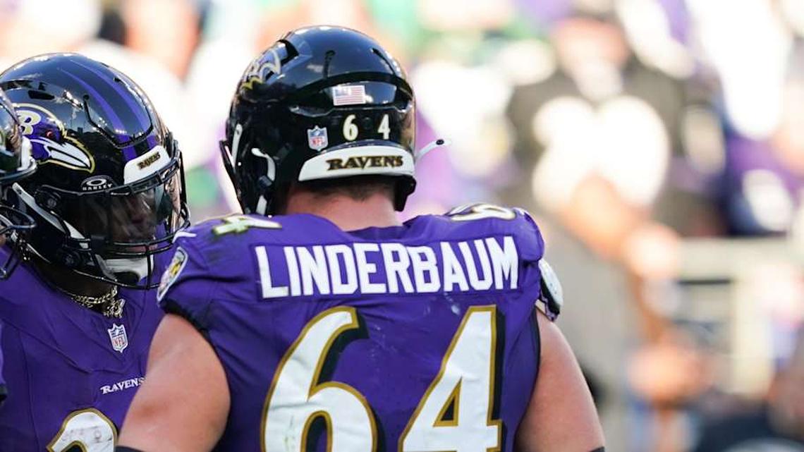  Nov 23, 2025; Baltimore, Maryland, USA; Baltimore Ravens running back Derrick Henry (22) celebrates with Baltimore Ravens wide receiver DeAndre Hopkins (10) and Baltimore Ravens center Tyler Linderbaum (64) after scoring a touchdown during the third quarter against the New York Jets at M&T Bank Stadium. Mandatory Credit: Mitch Stringer-Imagn Images | Mitch Stringer-Imagn Images 