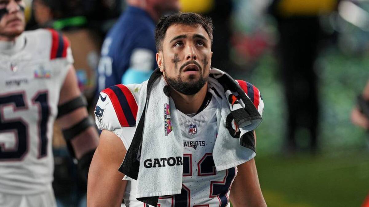  Feb 8, 2026; Santa Clara, CA, USA; New England Patriots linebacker Christian Elliss (53) exits the field after the loss against the Seattle Seahawks in Super Bowl LX at Levi's Stadium. Mandatory Credit: Darren Yamashita-Imagn Images | IMAGN IMAGES via Reuters Connect 