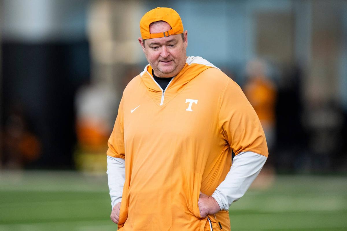 Tennessee Volunteers football head coach Josh Heupel. © Brianna Paciorka/News Sentinel / USA TODAY NETWORK via Imagn Images
