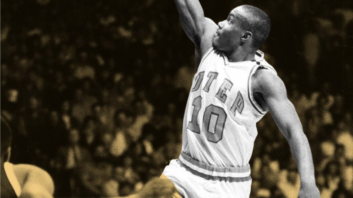 "She's drank herself to death" - Tim Hardaway's too-early loss of his grandma impacted him greatly 