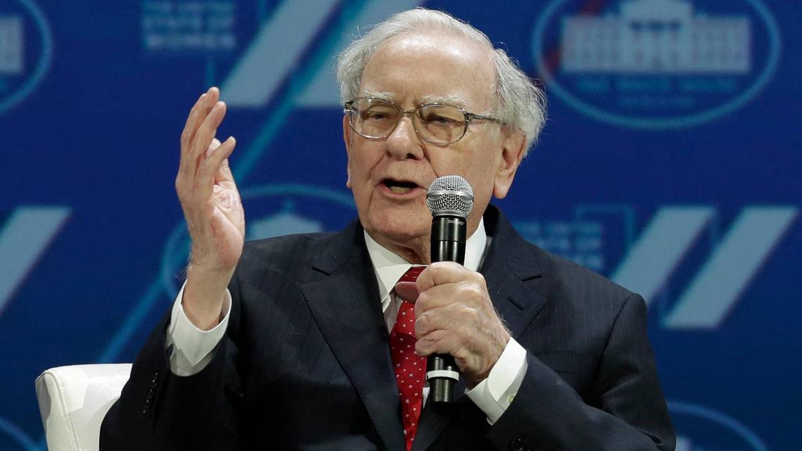 Buffett's Berkshire drops bold $55M bet on struggling Macy's stock 