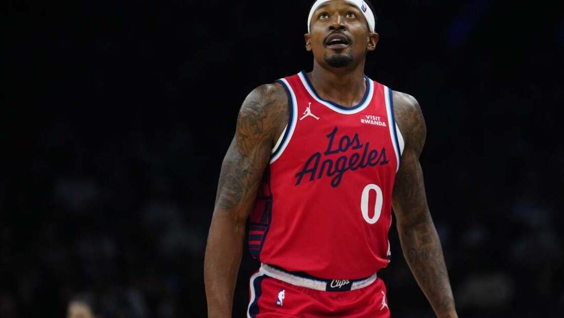 Clippers re-sign veteran G Bradley Beal
