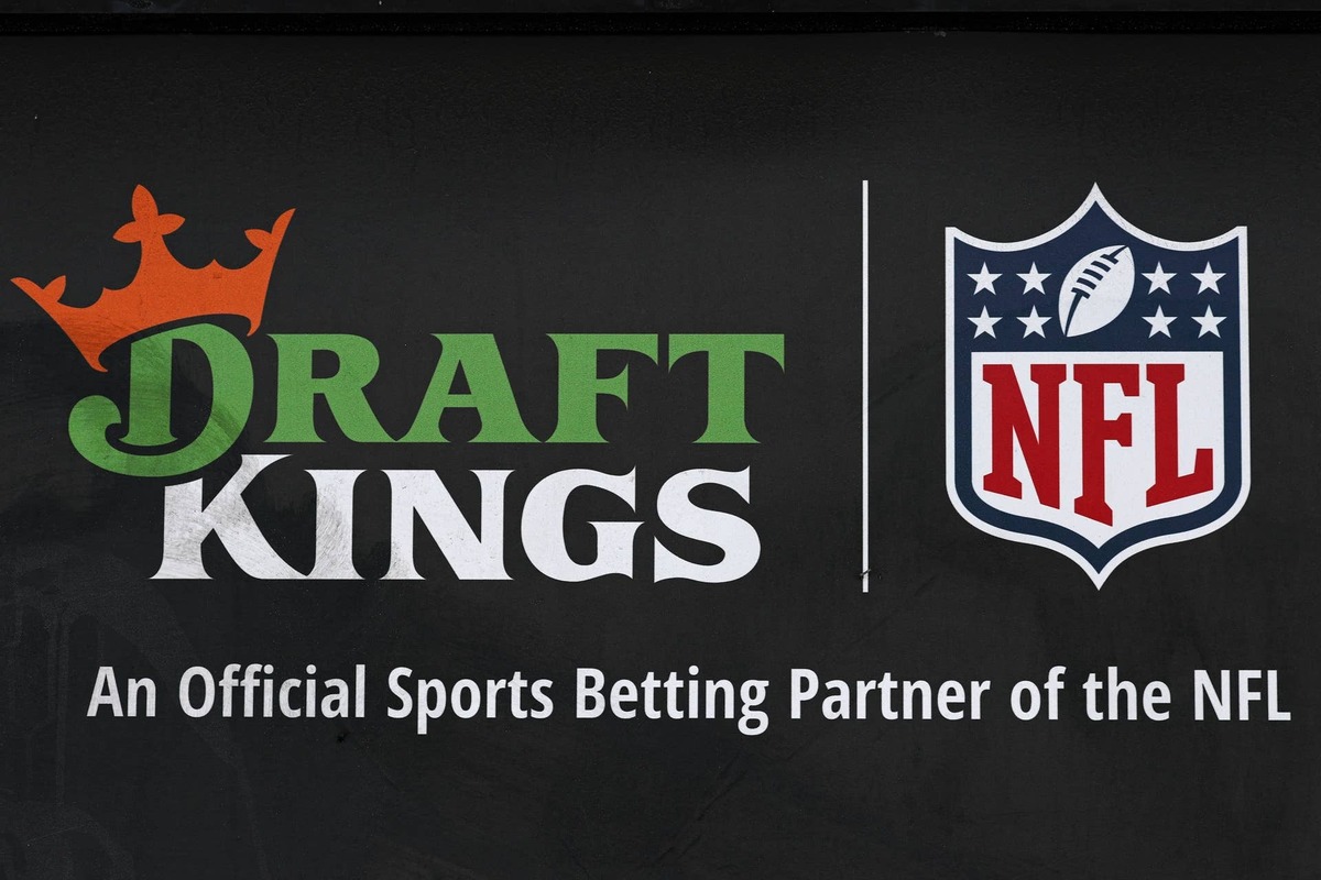  DraftKings launched its proprietary DKeX exchange this week, cutting reliance on CME Group as prediction markets volume topped $11 billion annualized. 