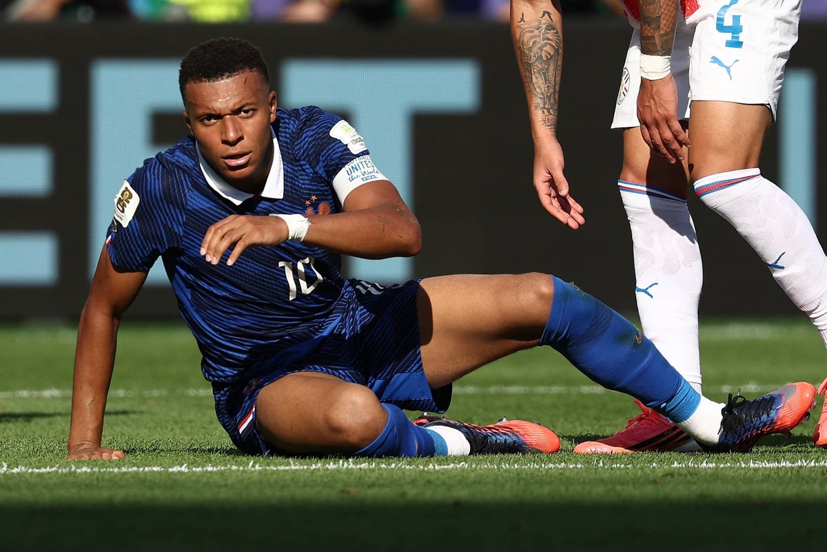  France's forward #10 Kylian Mbappe reacts during the 2026 World Cup round of 16 football match between Paraguay and France at the Philadelphia Stadium in Philadelphia on July 4, 2026. (Photo by FRANCK FIFE / AFP via Getty Images) Photo by FRANCK FIFE / AFP via Getty Images