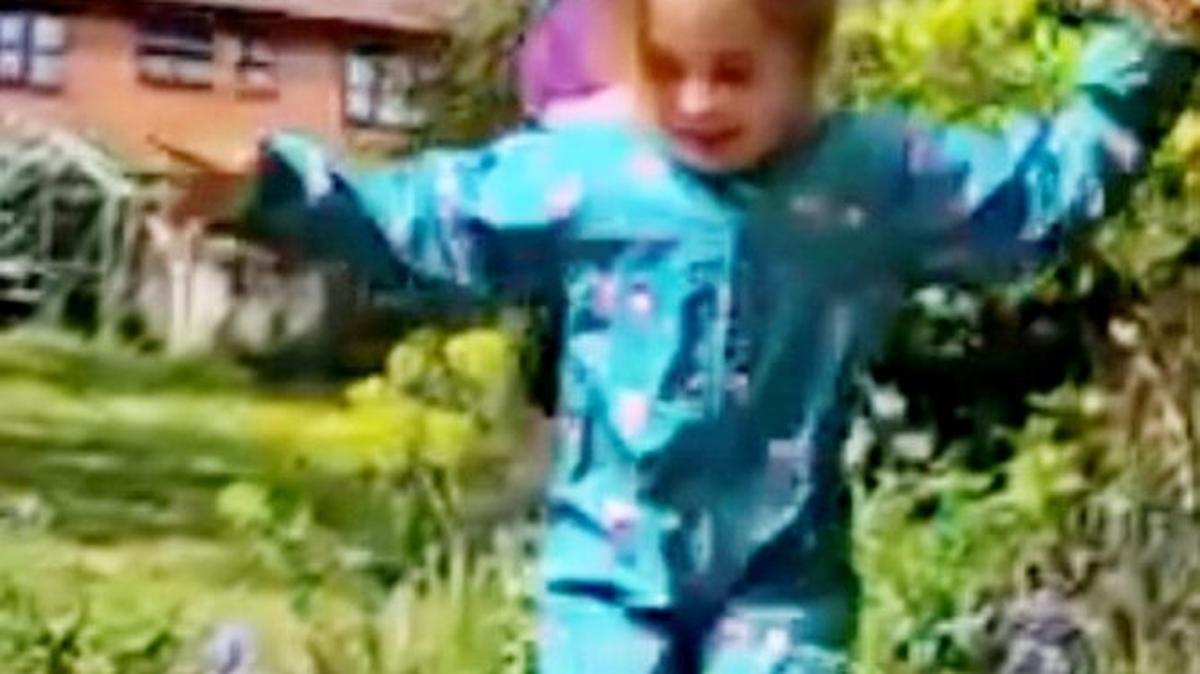 Bonnie Howard, 5, was crowned the 2026 World Puddle Jumping Champion. (Gemma Hill via SWNS). 