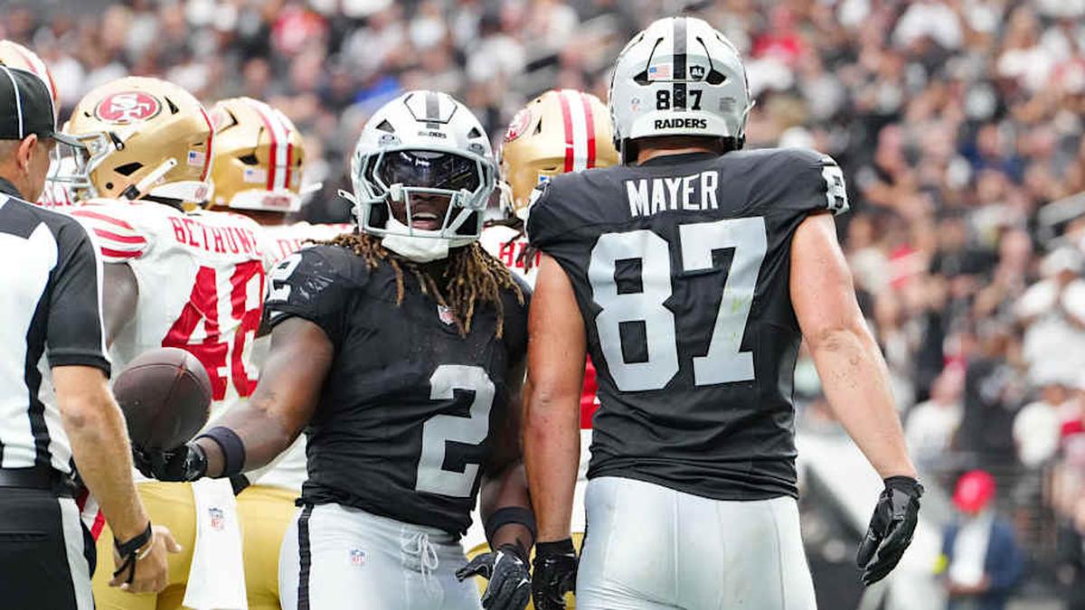  Aug 16, 2025; Paradise, Nevada, USA; Las Vegas Raiders running back Ashton Jeanty (2) celebrates after scoring a touchdown against the San Francisco 49ers during the second quarter at Allegiant Stadium. Mandatory Credit: Stephen R. Sylvanie-Imagn Images | Stephen R. Sylvanie-Imagn Images 