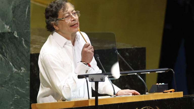 Petro calls on Colombians to take to the streets following Trump threats