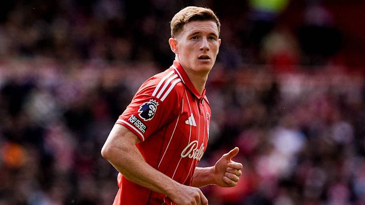  Elliot Anderson is wanted by the Premier League's elite. | Maynard Manyowa/News Images/NurPhoto/Getty Images 