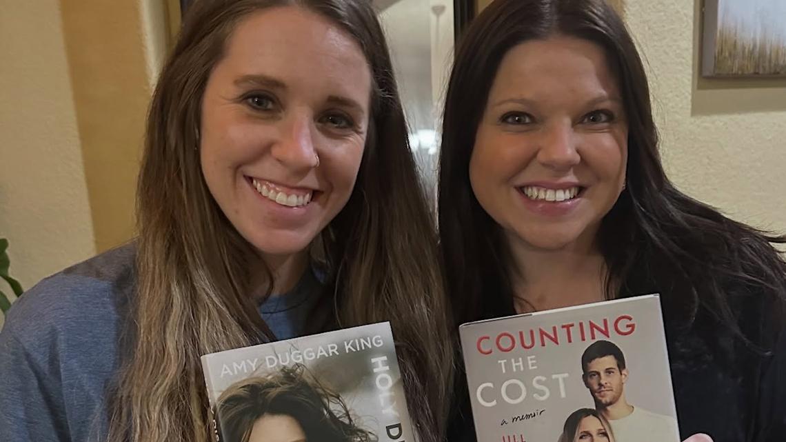 Amy Duggar Reveals What She Texted Cousin Jill Amid Joseph's Arrest 