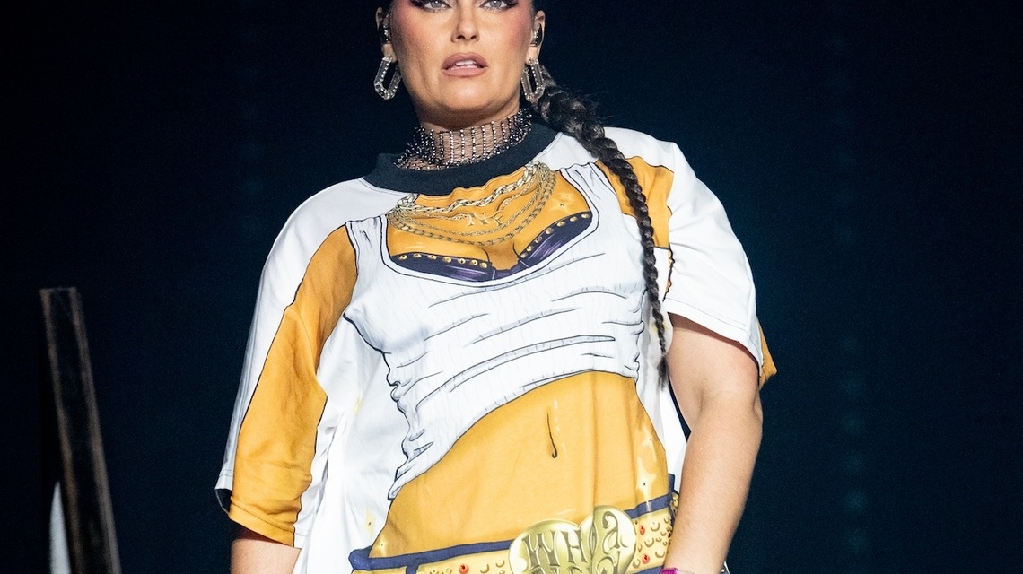 Nelly Furtado desafía a quienes critican su físico con una camiseta: "Mejor que nunca"