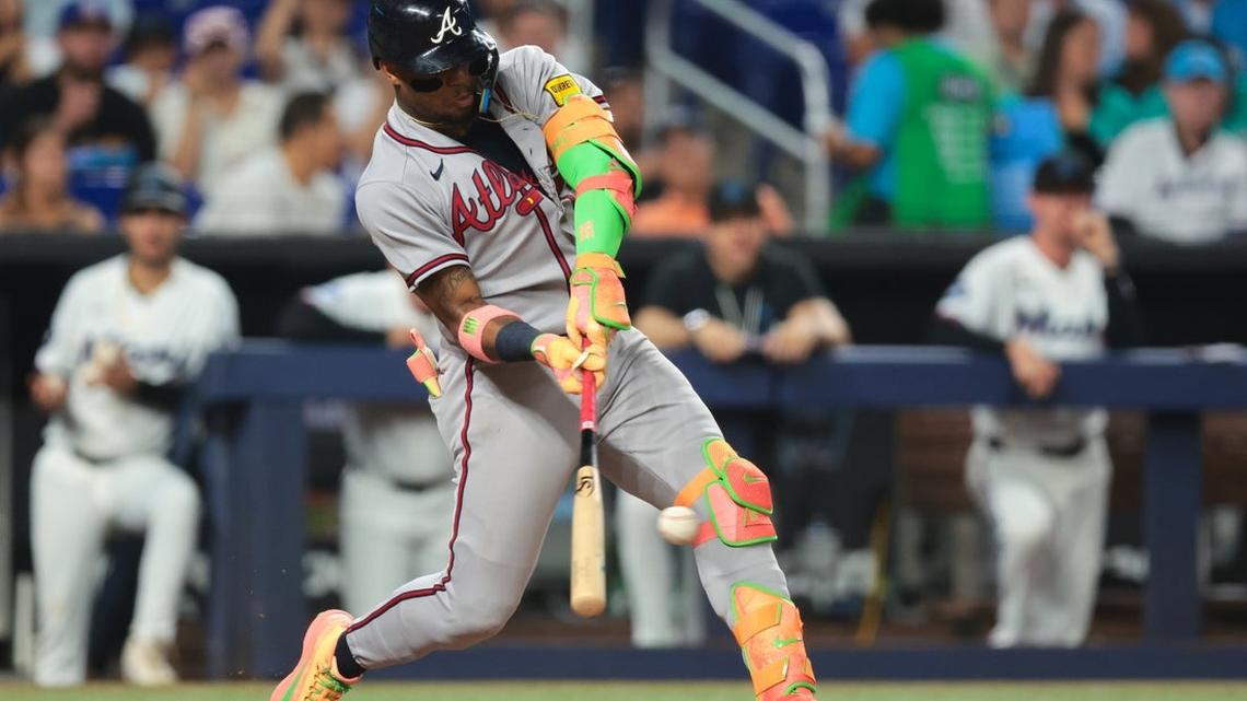 Braves' Ronald Acuna Jr. (thumb) exits game but hopes to play Friday 
