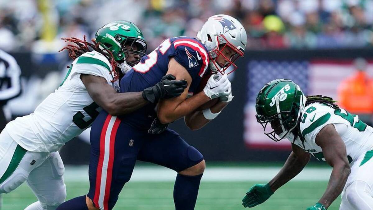  New York Jets linebacker C.J. Mosley (57) tackles New England Patriots tight end Hunter Henry (85) in the first half of a regular season game at MetLife Stadium on Sunday, Sept. 24, 2023, in East Rutherford. | USA TODAY Network via Reuters Connect 