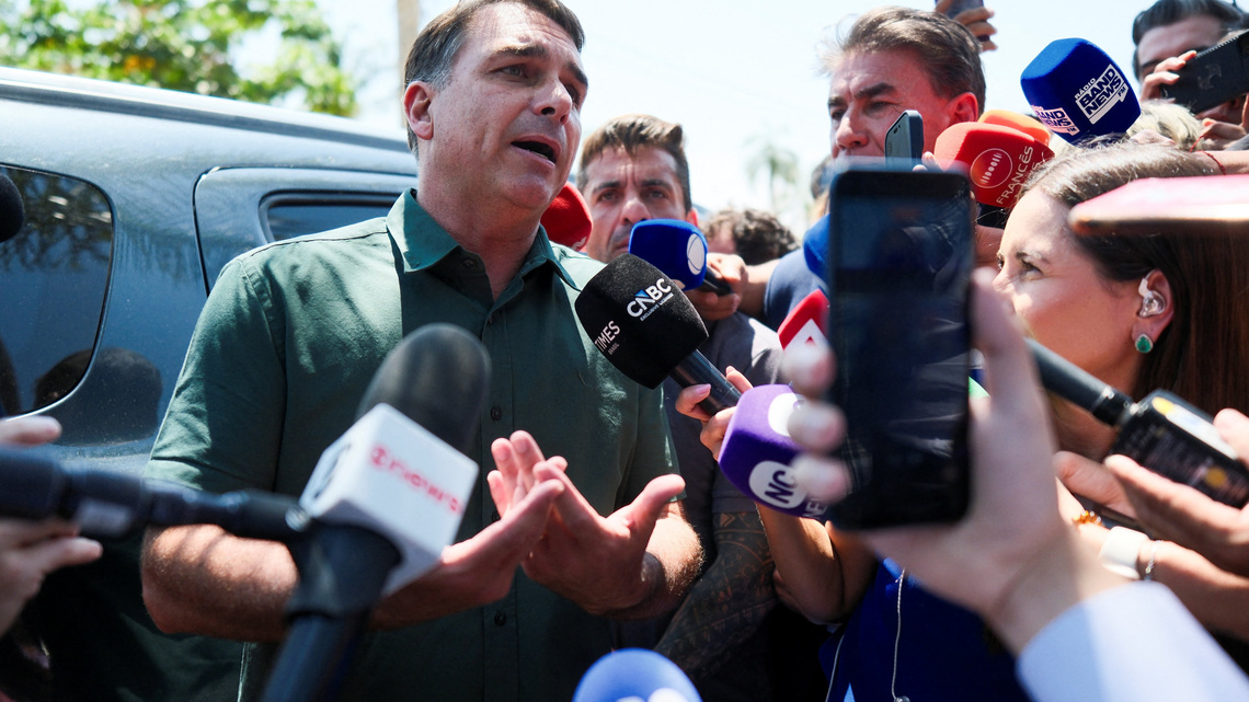 Brazil's Flavio Bolsonaro reverses course, backs end to six-day workweek