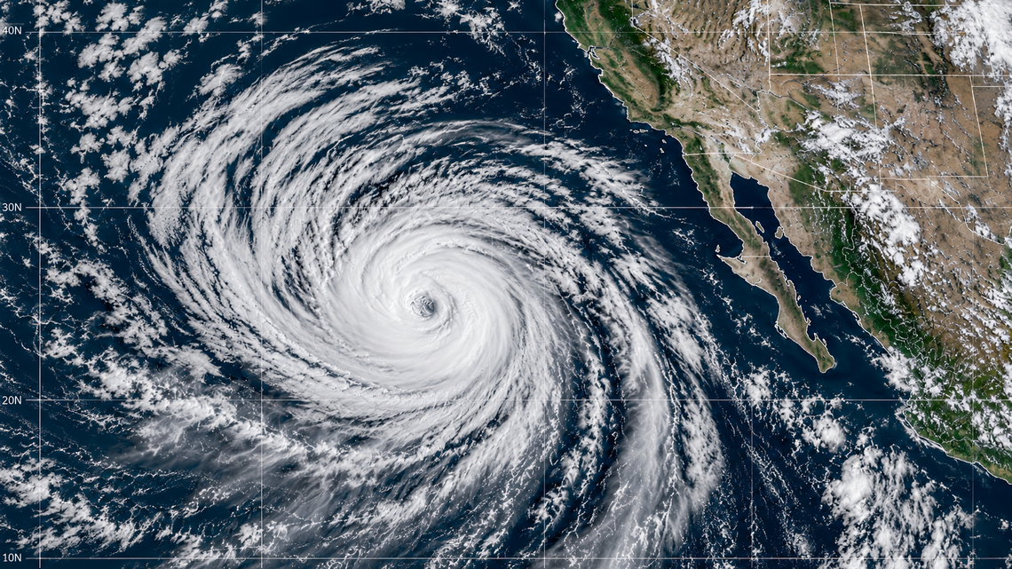 Hurricane Rachel Whips Around and Charges Toward Southern California (Video) 