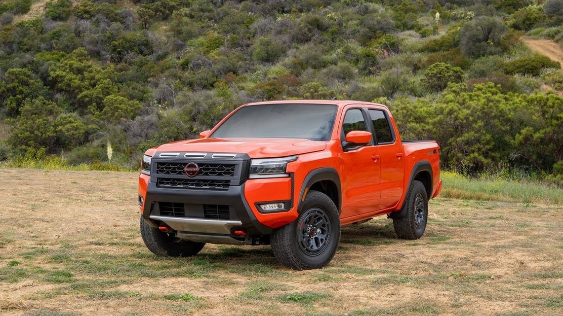 We Compared the 2026 GMC Canyon and Nissan Frontier. One Clearly Won 