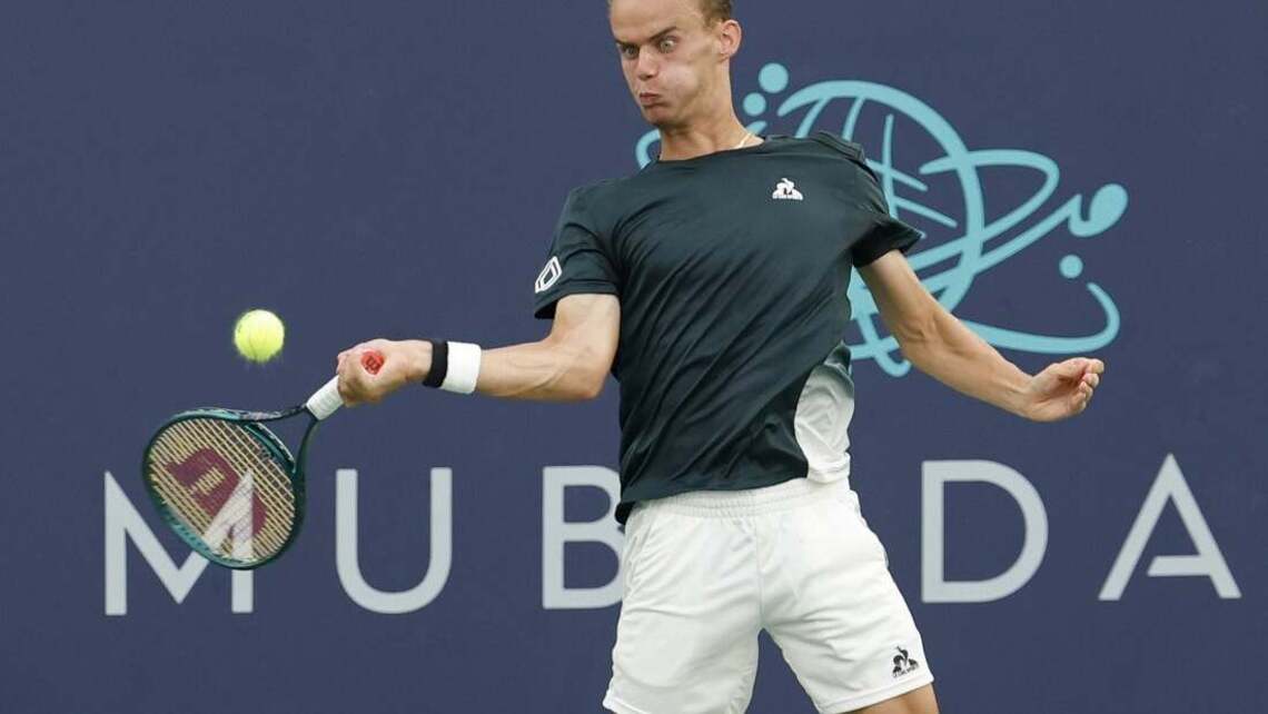 Luca Van Assche beats Alexander Blockx in Portugal for first title 