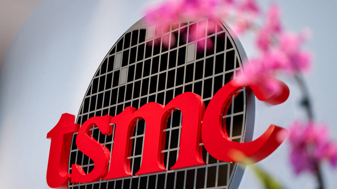 US lawmakers urge tighter rules on contract chipmakers supplying Chinese firms' overseas units 