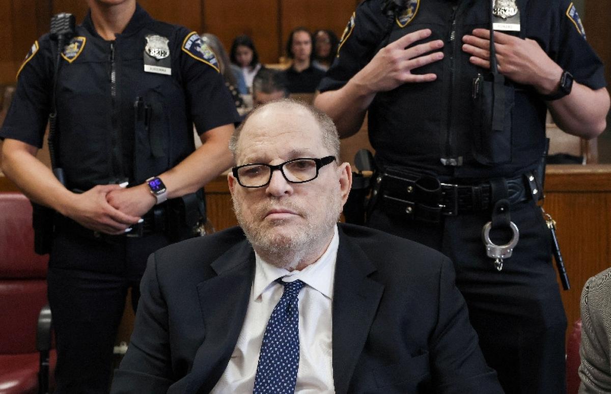 Former Hollywood film producer Harvey Weinstein appears in Manhattan Supreme Court for the retrial of his rape case, in New York City, U.S., May 15, 2026. Timothy A. Clary/Pool via REUTERS