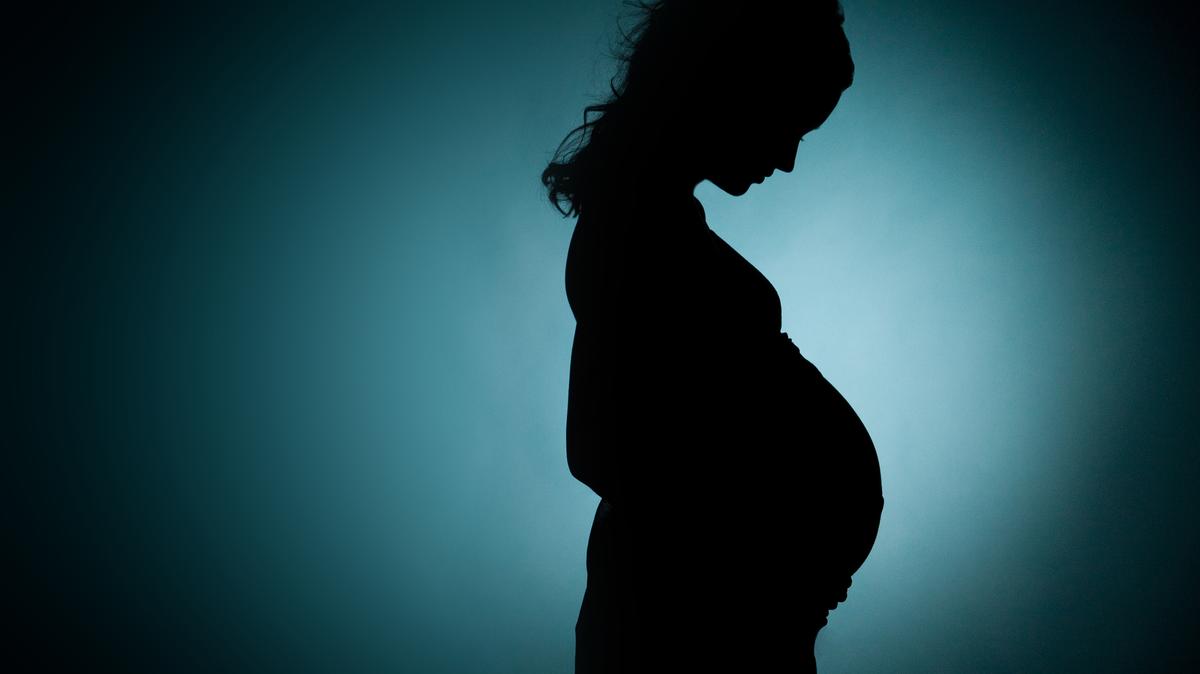 A 2024 report by the March of Dimes found that 35% of counties in the U.S. have no birthing facility or obstetric provider. (Dreamstime/TNS)