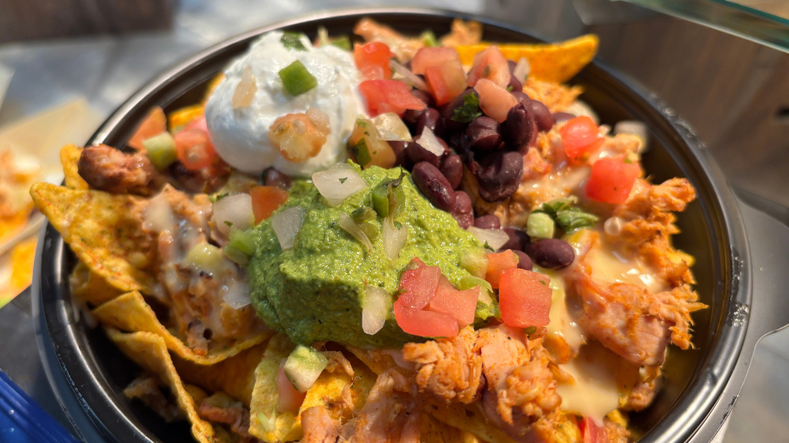 We tried L&N Stadium's new food. Here's what to order at UofL games 