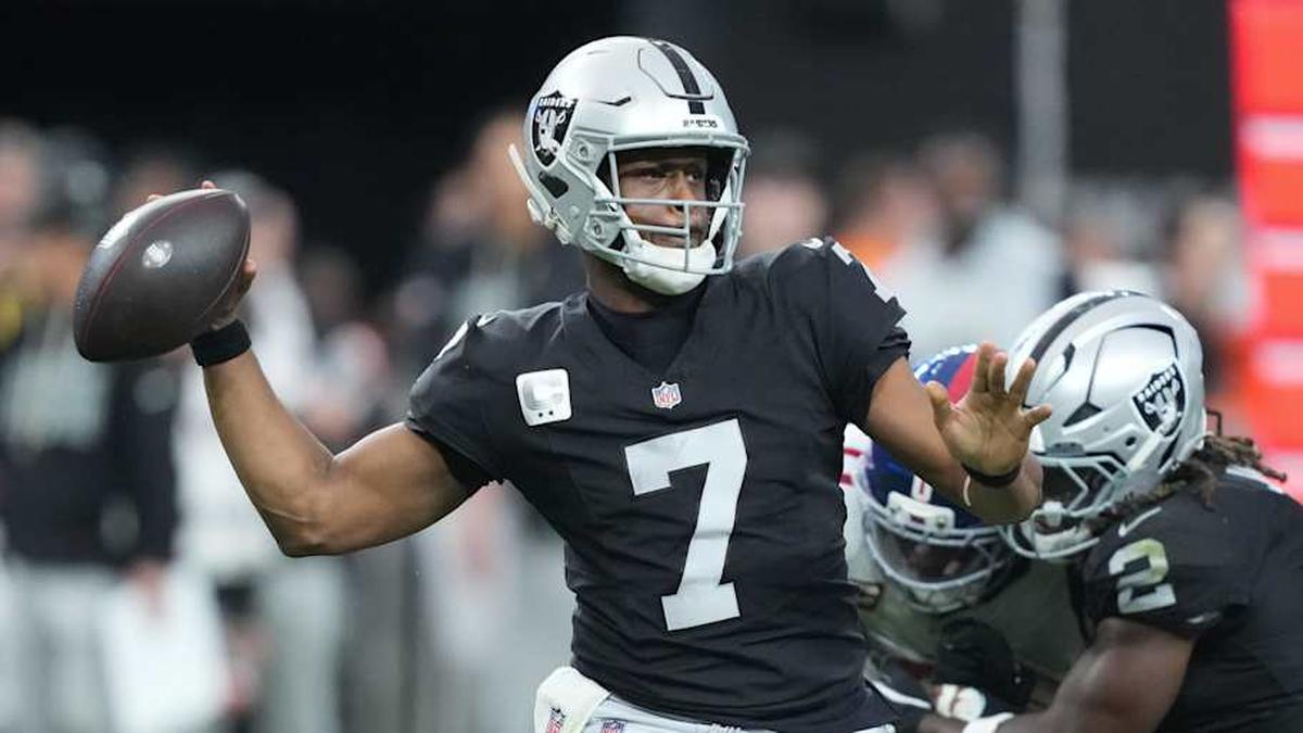  Former Raiders quarterback Geno Smith is back in New York to start at quarterback for the Jets. | Kirby Lee-Imagn Images 