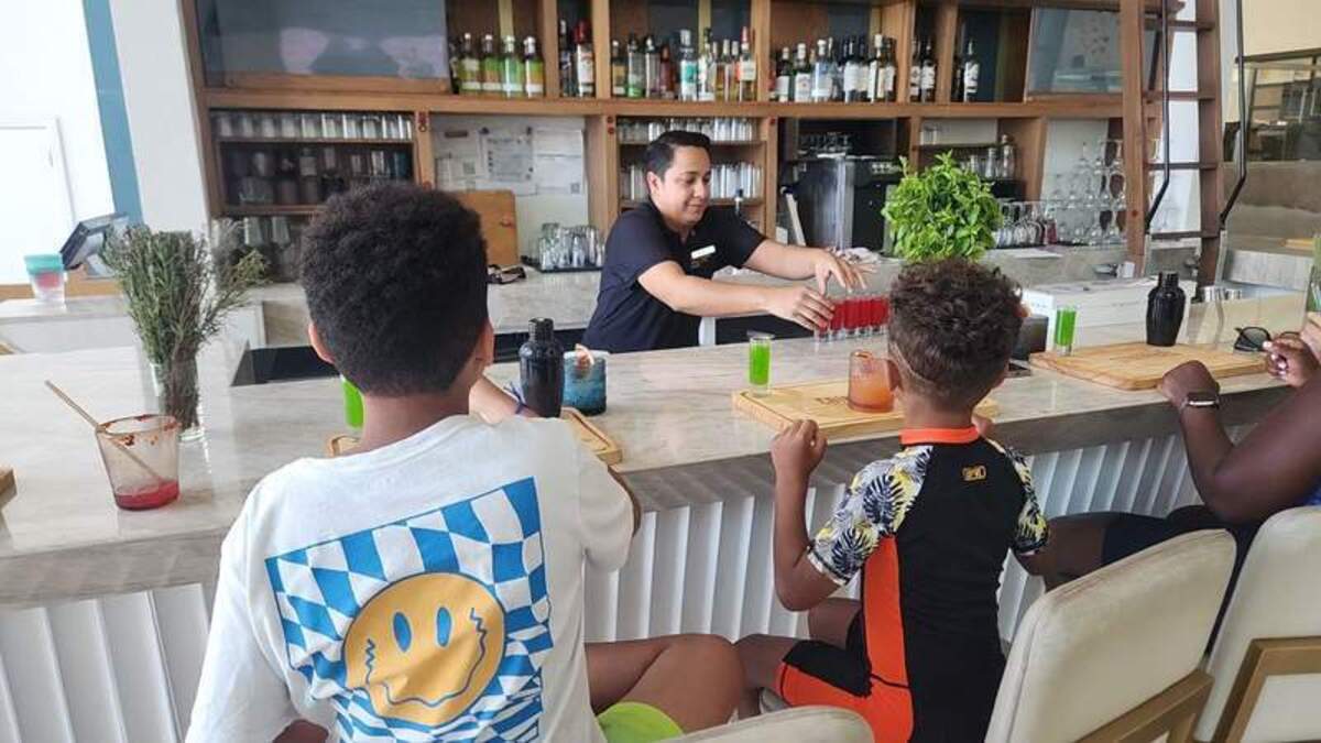  The family-friendly mocktail mixology class is a fun, non-alcoholic activity for all ages, with flavorful recipes you can easily replicate at home! Photo credit: Kimberly Miles 