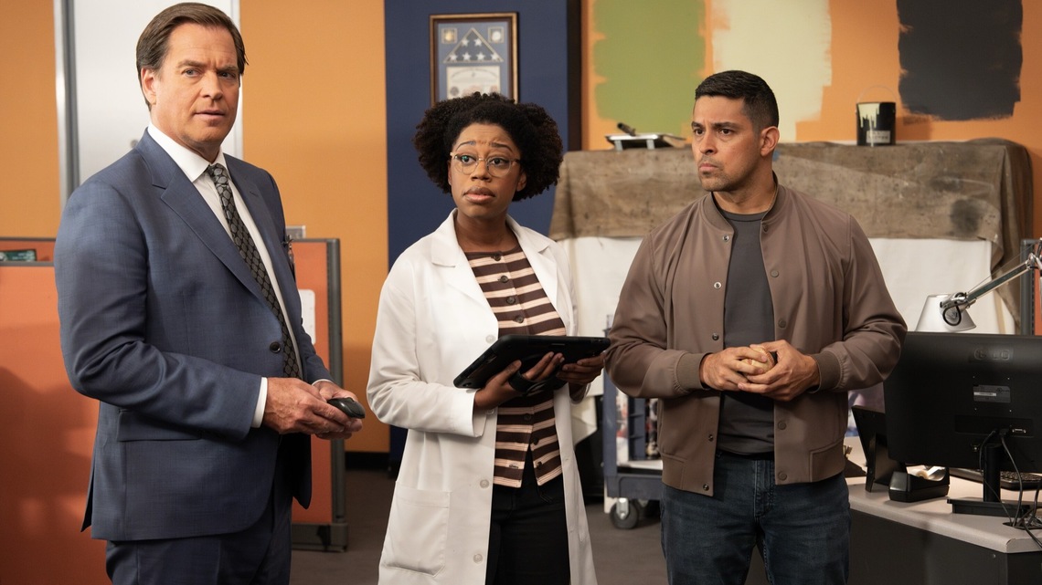 'NCIS' Boss Breaks Down Michael Weatherly's Return, Director, Shooting Twists 