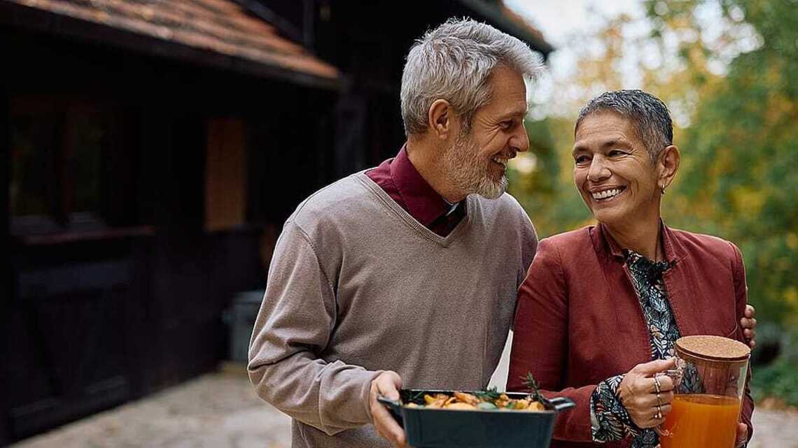 How to enjoy Thanksgiving without adding to your debt