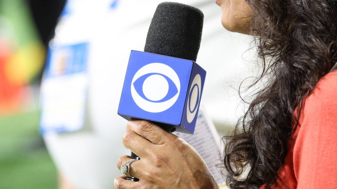 NFL Fans 'Not Happy' With CBS's ChatGPT Sideline Reporting Sunday