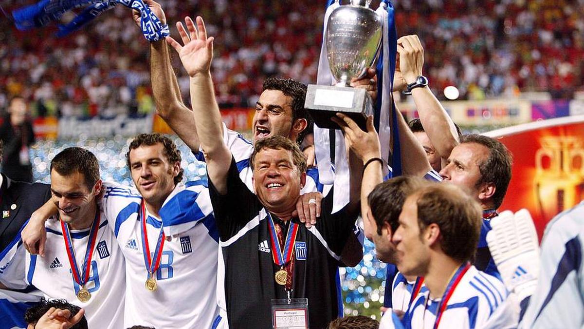  Greece "parked the bus" at Euro 2004. | IMAGO/ActionPictures 