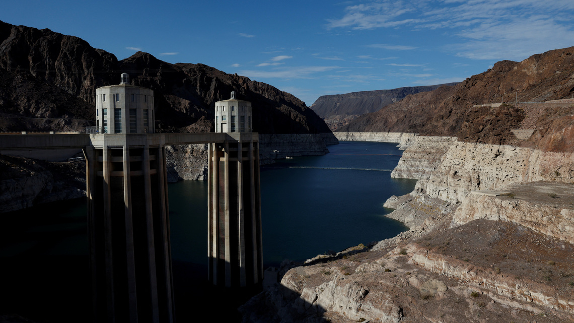Official outlines proposed federal cuts to Colorado River water for Arizona, California, Nevada