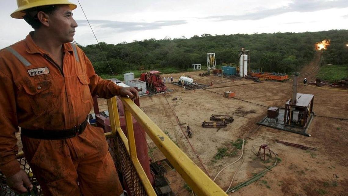 Bolivia drafts hydrocarbons law to attract foreign capital 