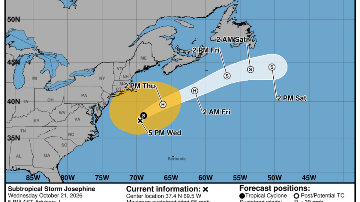 Wednesday, Oct. 21 update from the National Hurricane Center: Latest on ...