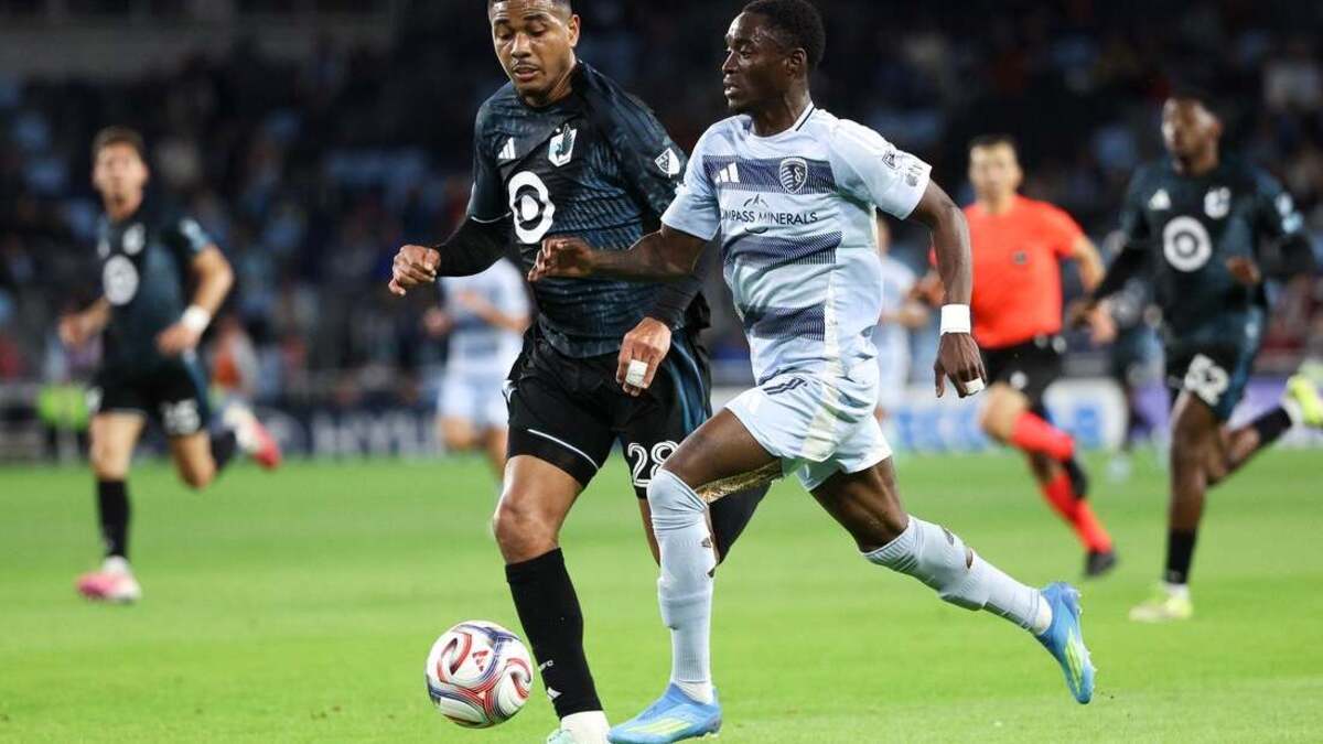 Minnesota United come alive late in comeback win over Kansas City ...