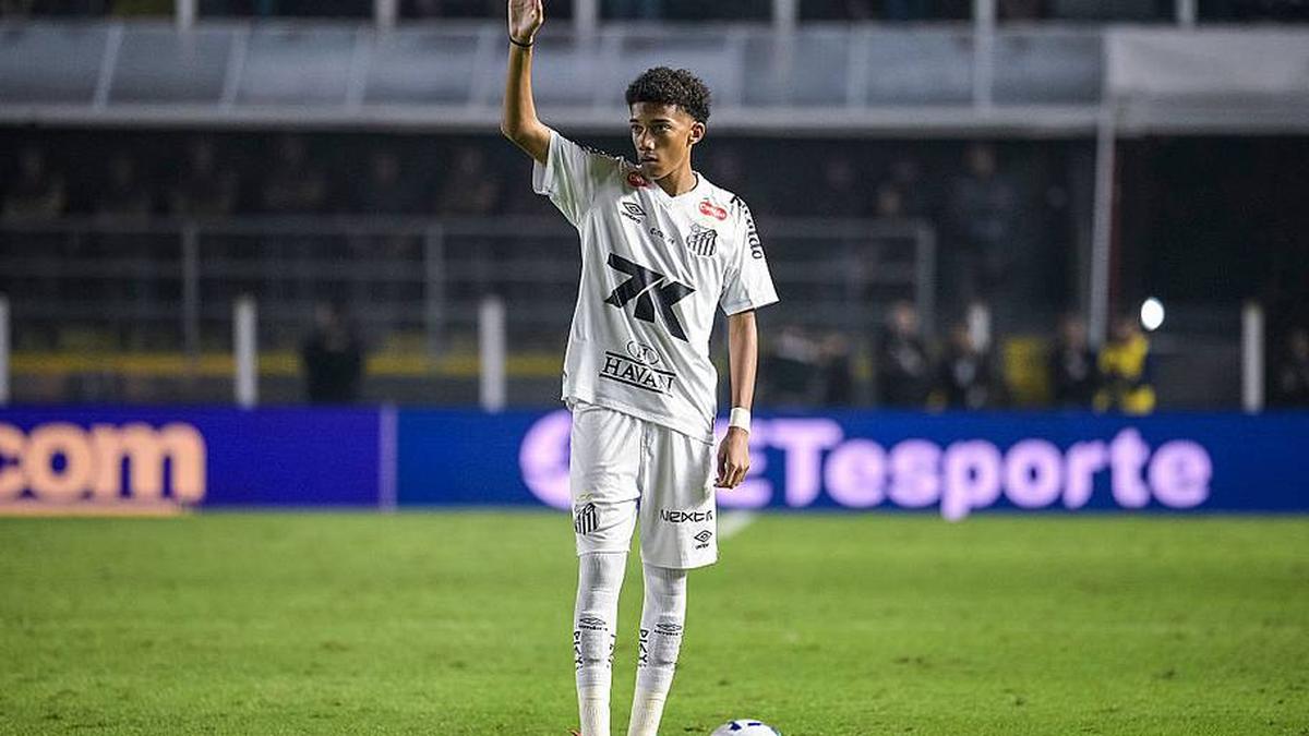  Robinho Jr revealed where he stands with Neymar now. | Rebeca Schumacker/Sports Press Photo/Getty Images 