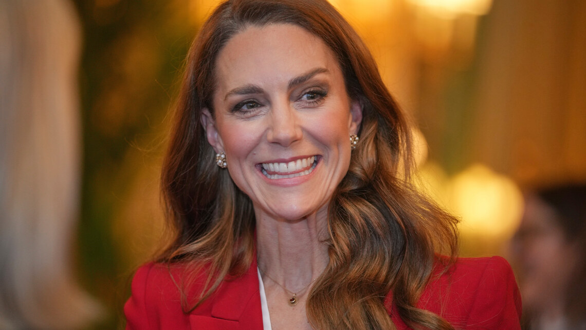 Kate Middleton's Classy Blazer Style Belongs in Everyone's Fall Rotation 