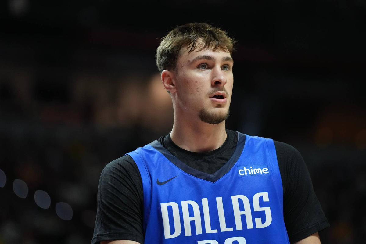  Dallas Mavericks forward Cooper Flagg (32) looks on during a game. Candice Ward-Imagn Images