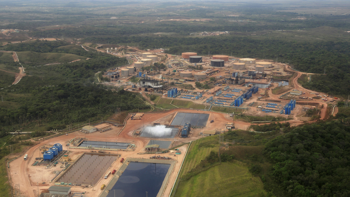 Colombia mantiene descenso en producción de petróleo y gas en agosto 