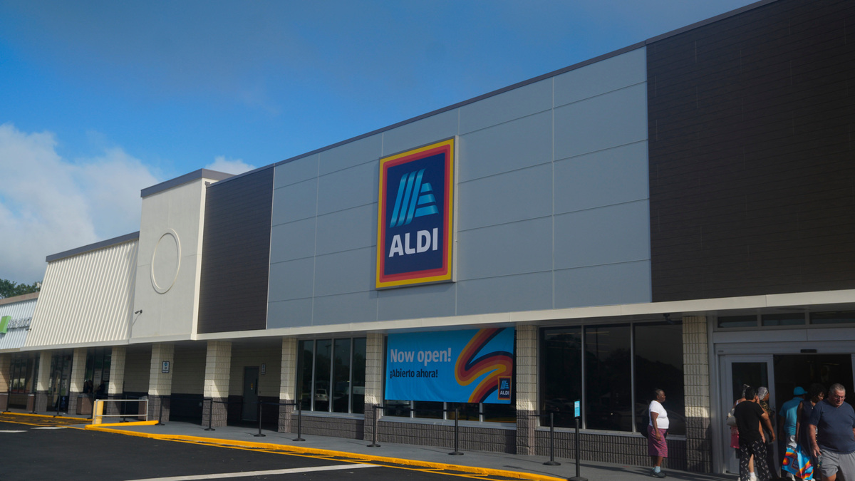 NeeDoh craze hits Aldi with new Halloween collection