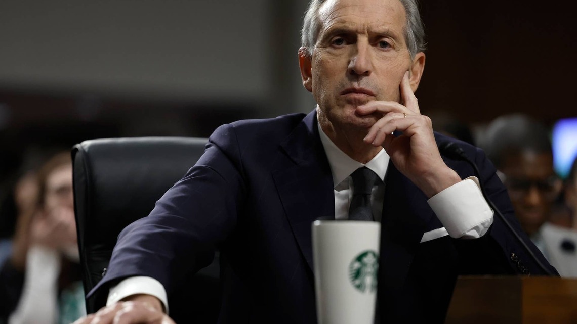 How much Starbucks stock does former CEO Howard Schultz own?