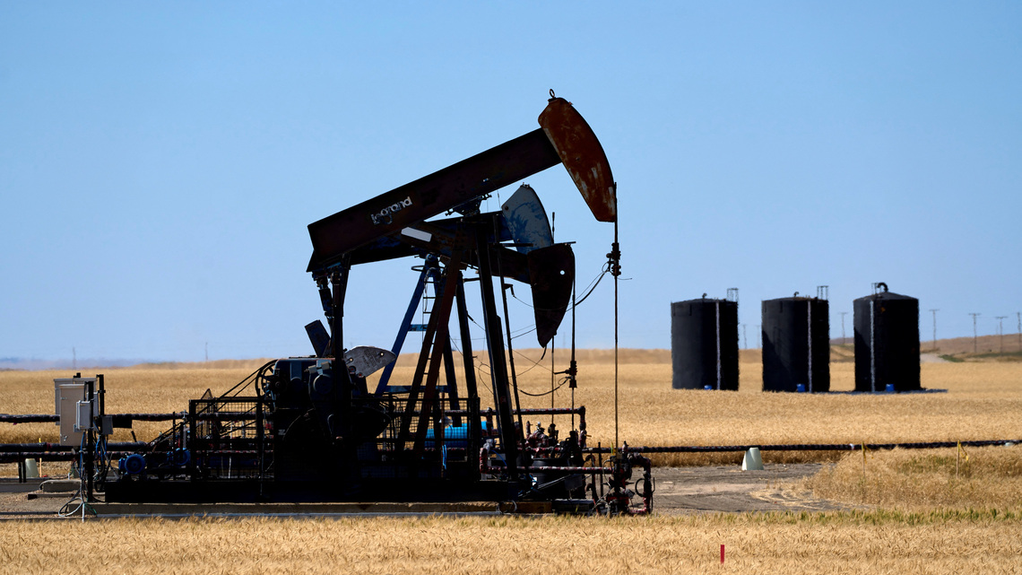 Oil prices little changed as US-Iran peace efforts hold