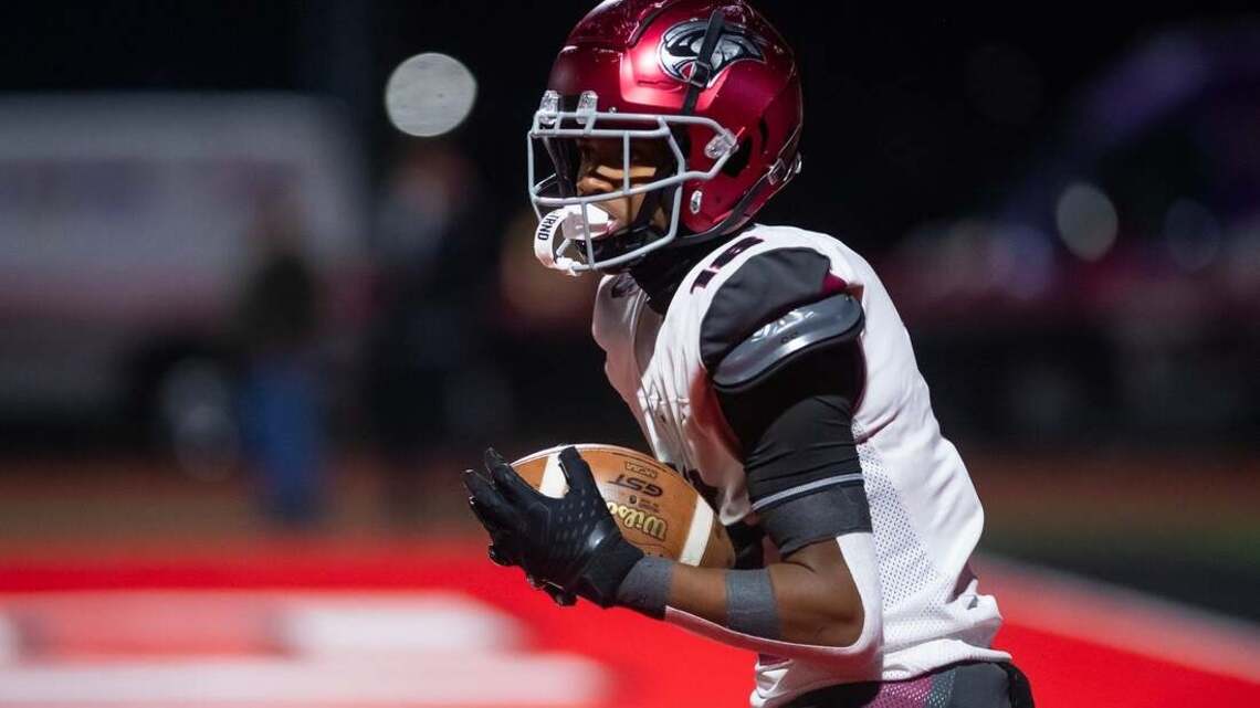 Top WR Jett Harrison, son of Hall of Famer, commits to Ohio State