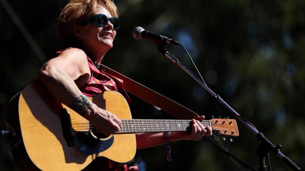 Shawn Colvin performs on the Rooster Stage during the 25th anniversary of the Hardly Strictly Bluegrass festival at Golden Gate Park in San Francisco, Calif., on Friday, Oct. 3, 2025. (Ray Chavez/Bay Area News Group)