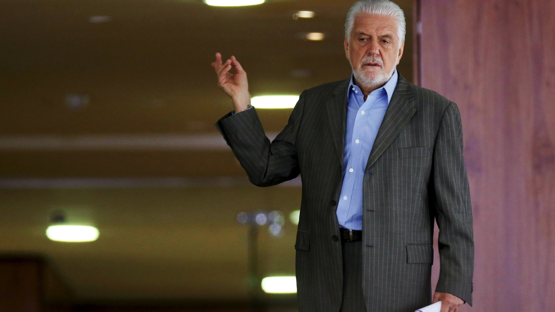 Brazil police target top Lula ally in widening Banco Master lender probe 
