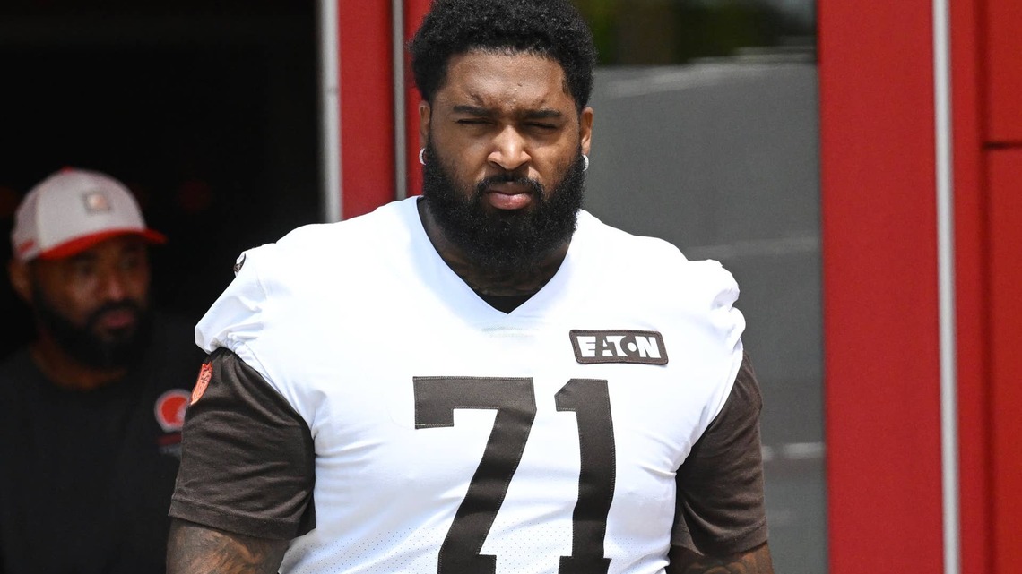 NFL Announces Punishment for Browns Offensive Tackle