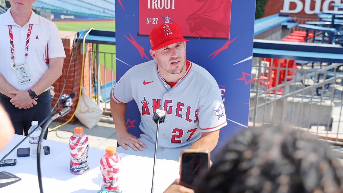 Derek Jeter Explains Why Mike Trout Should Finish His Career with Angels 