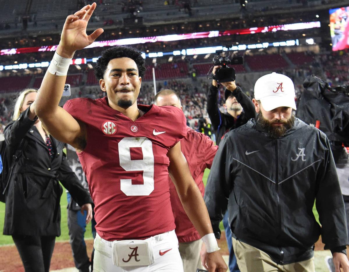  Alabama Crimson Tide quarterback Bryce Young waves to fans as he leaves the field after defeating the Auburn Tigers at Bryant-Denny Stadium. Gary Cosby Jr.-USA TODAY Sports