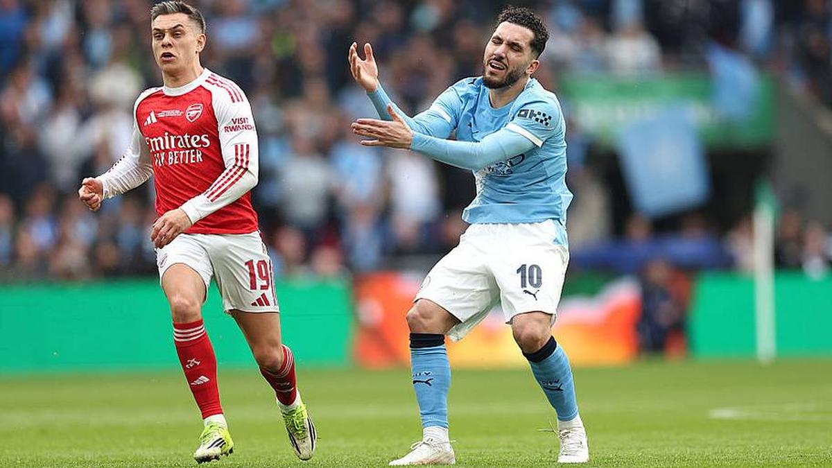  Man City's title hunt could draw to a close. | Rob Newell/CameraSport/Getty Images 