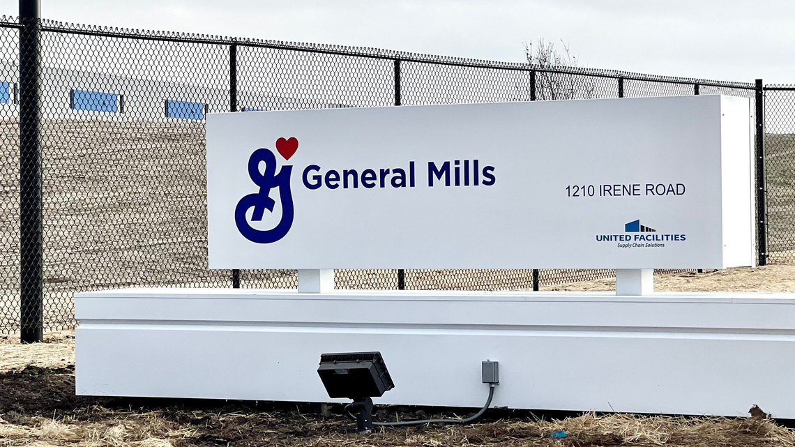 General Mills recalls 730,000 Pillsbury rolls for possible glass 
