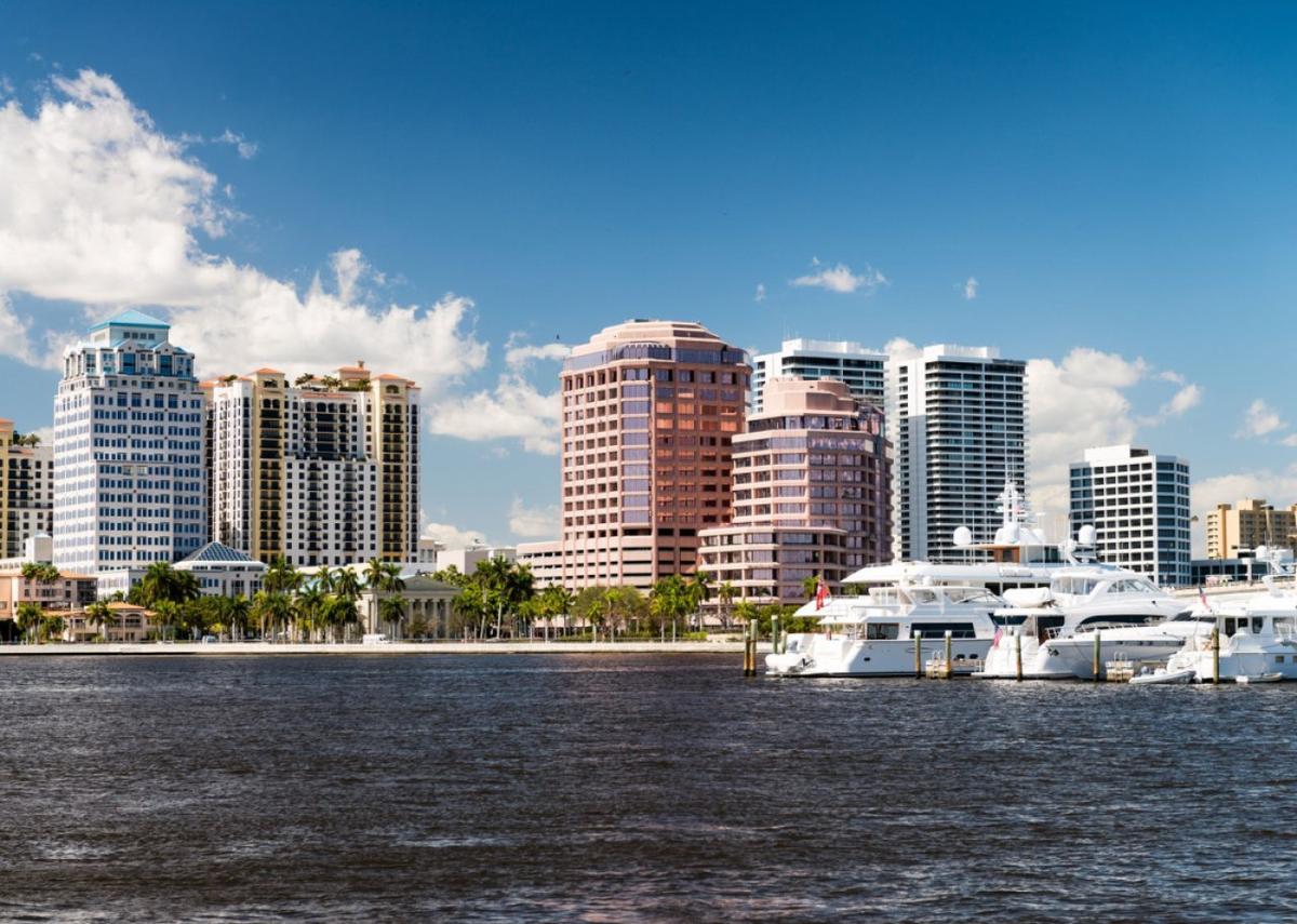  GagliardiPhotography // Shutterstock 